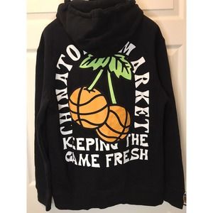 NEW CHINATOWN MARKET Hoodie, LARGE, Keeping the Game Fresh